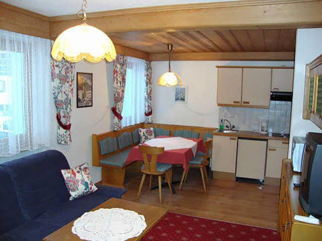 Doff-Sotta Appartements Sankt Anton am Arlberg Exterior photo