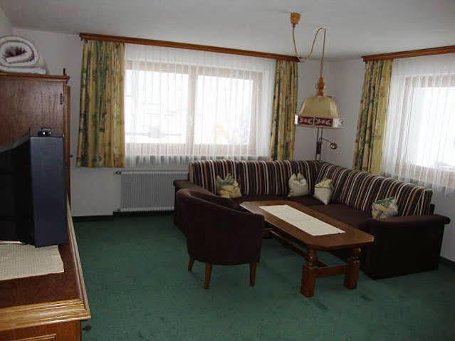 Doff-Sotta Appartements Sankt Anton am Arlberg Exterior photo