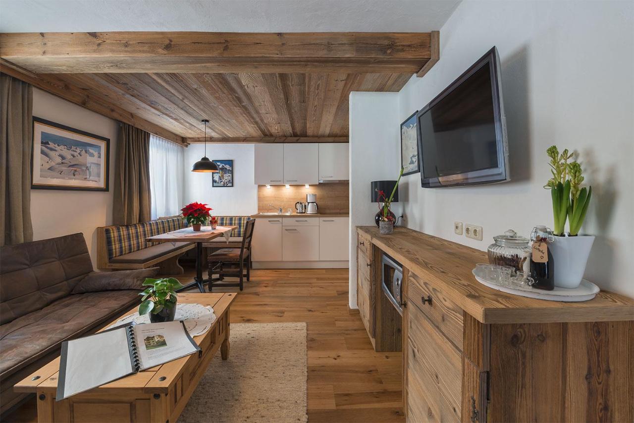 Doff-Sotta Appartements Sankt Anton am Arlberg Exterior photo